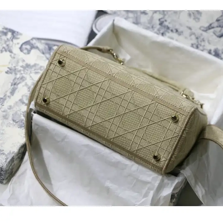 Fashionreps 205fy0072 Bags Dio 0811